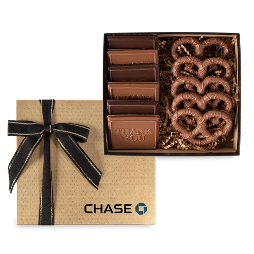 Photo of 6 Piece Cookie & Confection Gift Box With Pretzels