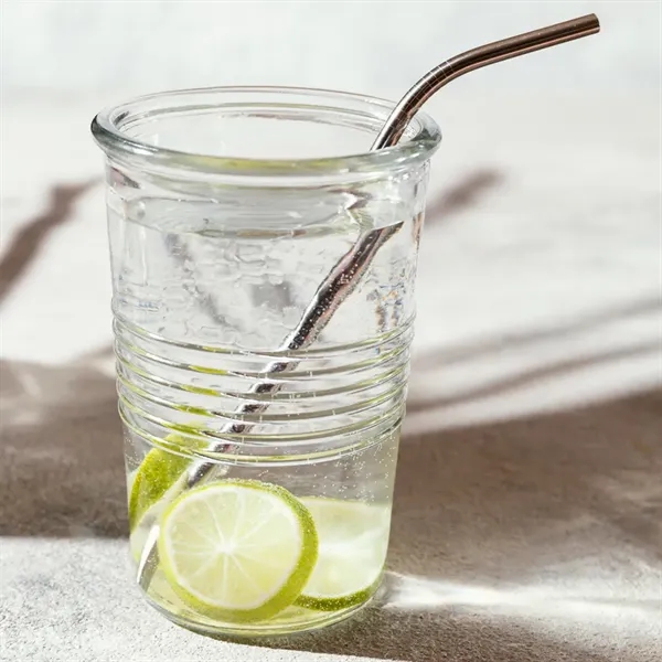 Lifestyle 1 color option for Metal Straw Kit