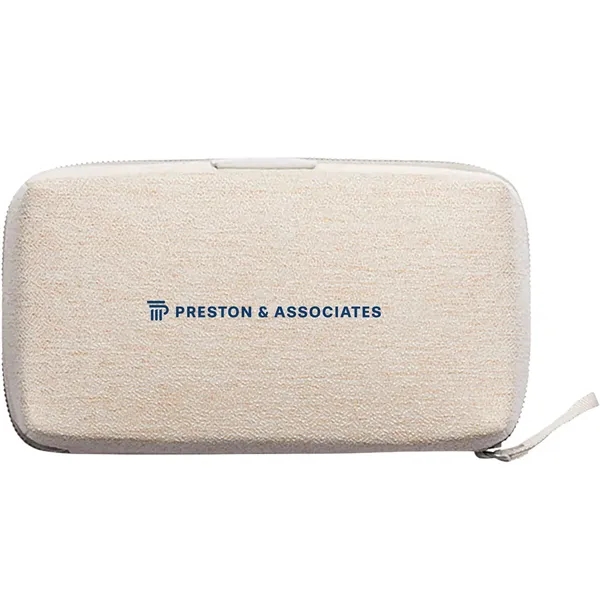 Saltbrush color option for Bellroy Tech Kit