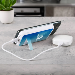 Photo of Mag5000   Wireless Magnetic Powerbank