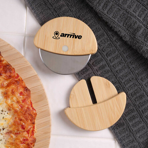 Main photo of Chun Bamboo Pizza Cutter