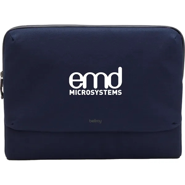 Navy (Ny) color option for Bellroy 16" Laptop Caddy