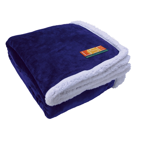 Dark Purple color option for Oversize Sherpa Blanket