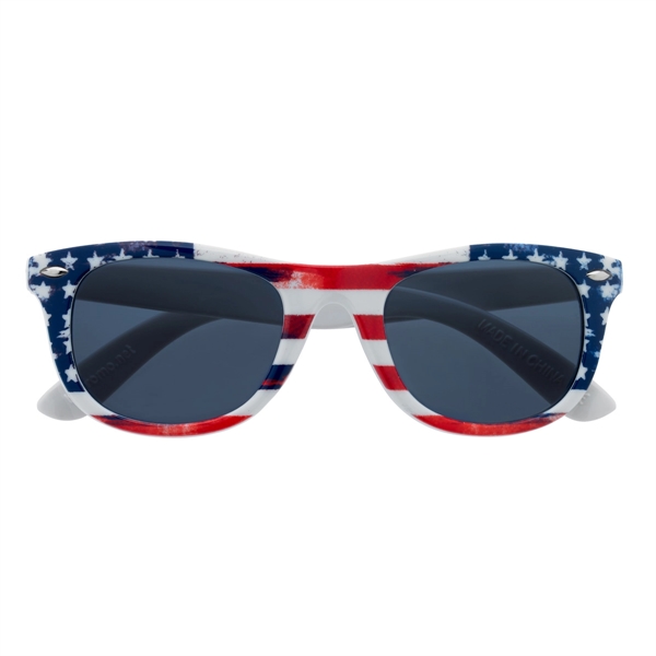 USA color option for Patriotic Malibu Sunglasses