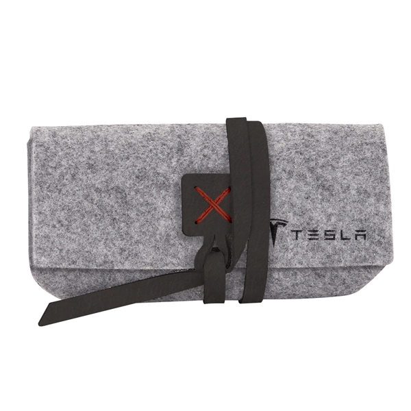 Gray color option for Sierra Felt Sunglass Case