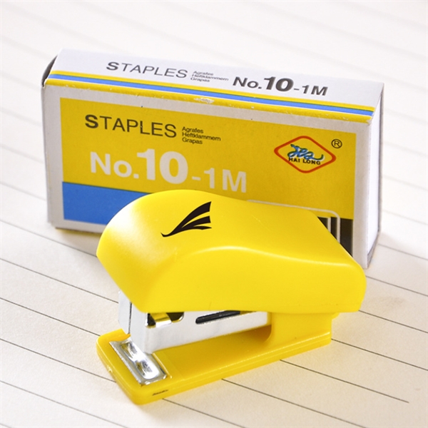Yellow color option for Mini Office Stapler