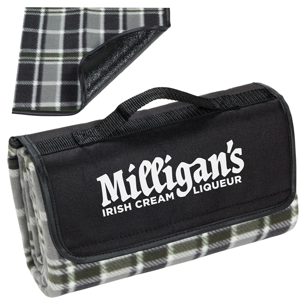 Black/Gray color option for Plaid Barrel Fleece Picnic Blanket