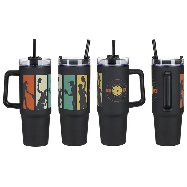 Medium Black color option for Octava 30 Oz Stainless Steel/Polypropylene Mug