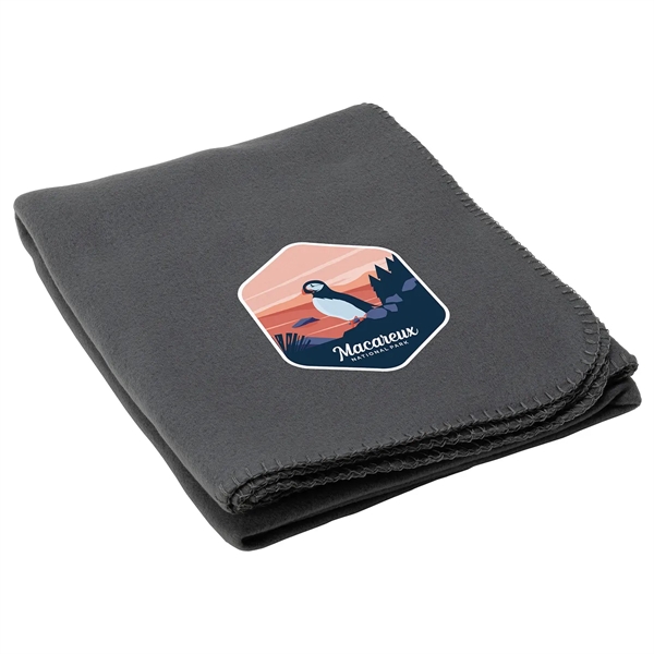 Medium Gray color option for Pinnacle Rpet Polar Fleece Blanket