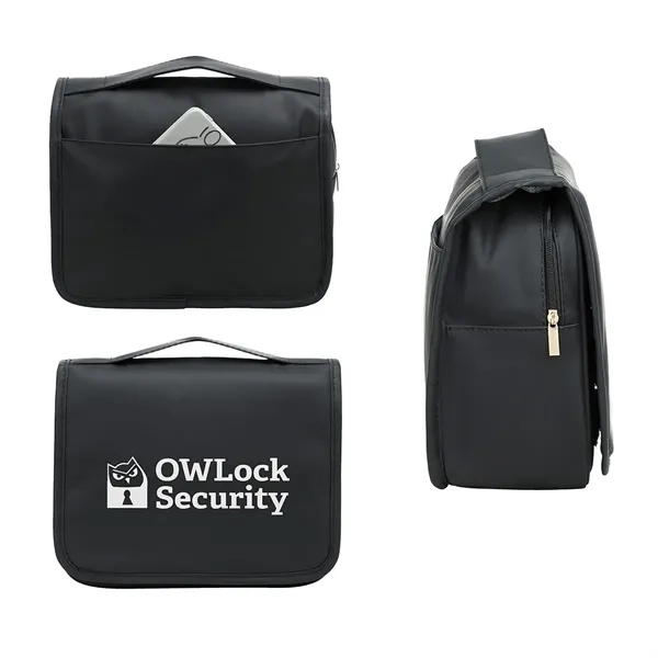 Medium Black color option for Steward Soft Leatherette Toiletry Bag