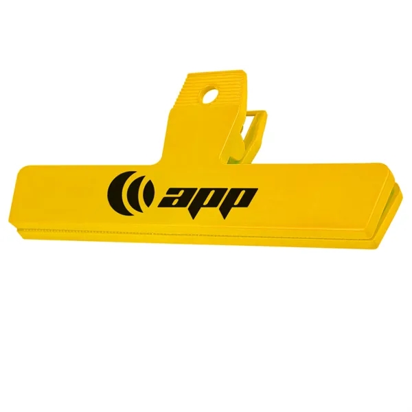 Yellow color option for Garyline® 6" Bag Clip