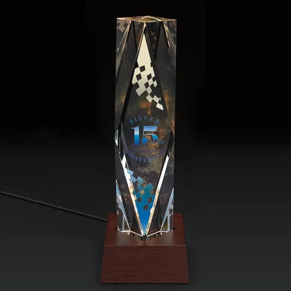 Clear color option for Jaffa® Dramatis Award With Lighted Base