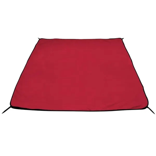 Red color option for Water Resistant Picnic Blanket With Stakes