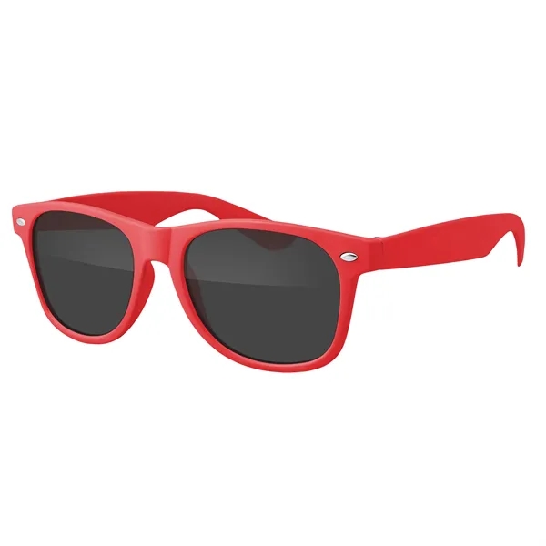 Red color option for Retro Vibes Sunglasses