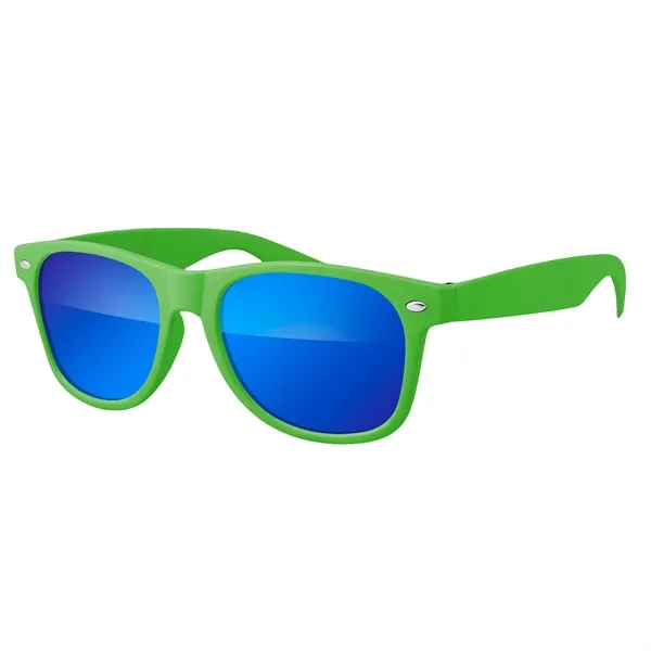 Green/Indigo color option for Retro Vibes Mirrored Sunglasses