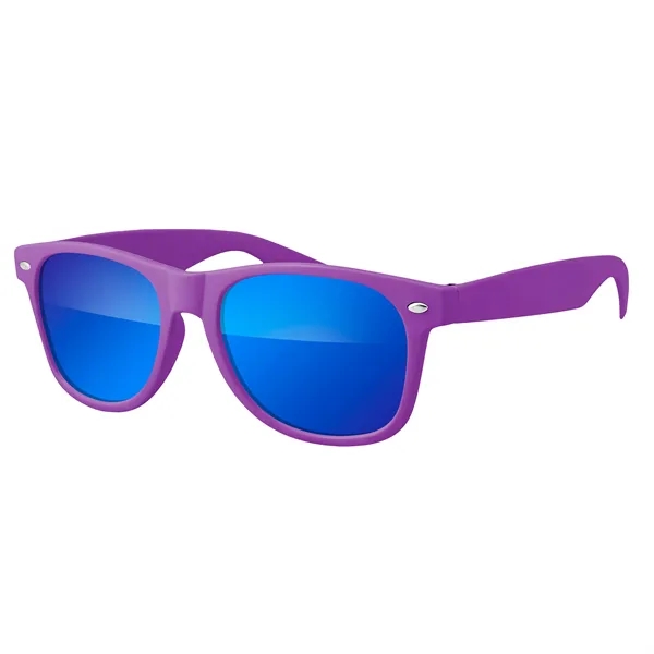 Purple/Indigo color option for Retro Vibes Mirrored Sunglasses