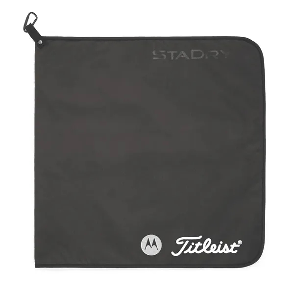 Black color option for Titleist Sta Dry Performance Towel