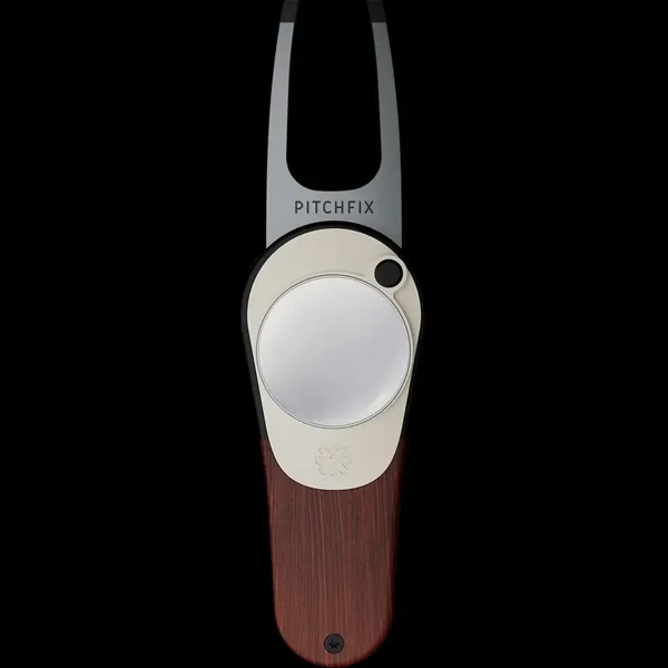 Cherry color option for Pitch Fix Woodie Divot Tool 