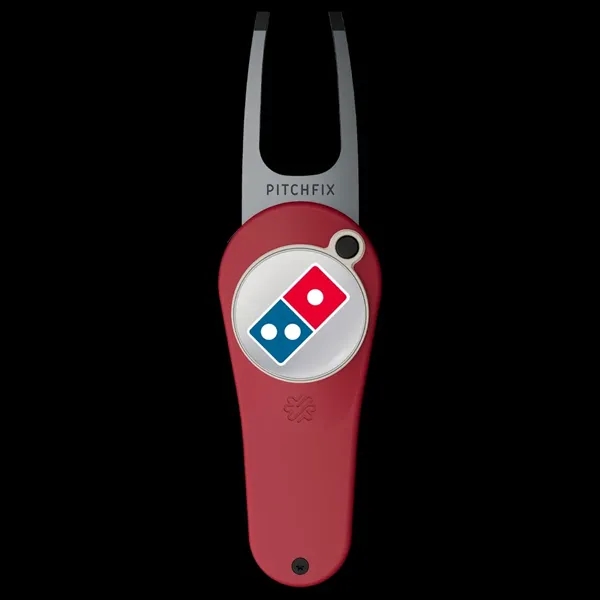 Red color option for Pitch Fix Original Divot Tool