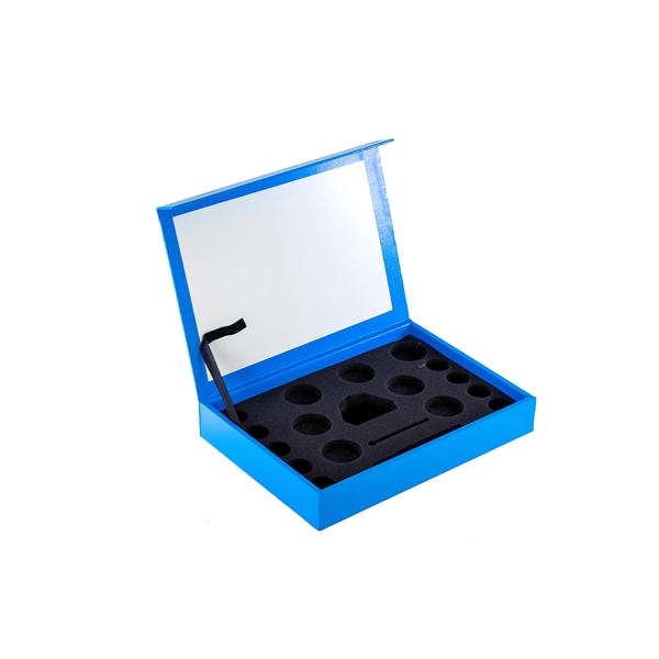 Multi color color option for Custom Boxes *No Composition Listed*