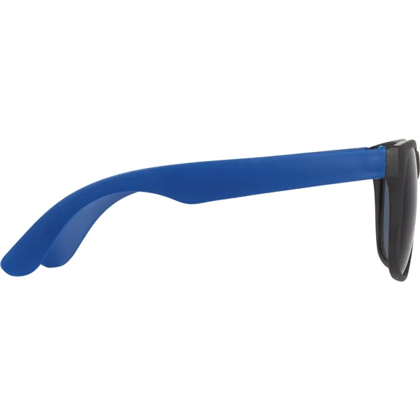 Blue (Bl) color option for Retro Sunglasses