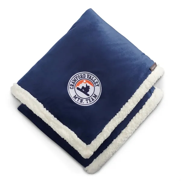 Navy (Ny) color option for Field & Co.® Cambridge Oversized Sherpa Blanket