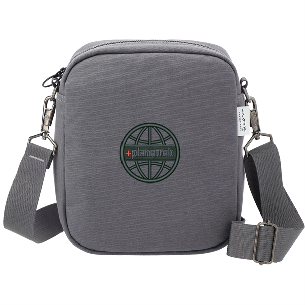 Navy (Ny) color option for Moop® Wayfinder Crossbody Tote