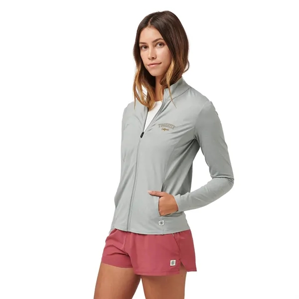 Ash Gray Heather (954) color option for Greatness Wins Core Tech Full Zip   Women's