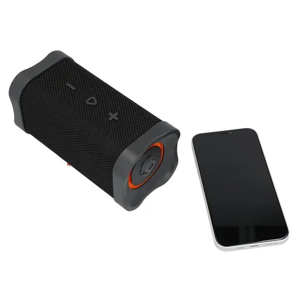 Black (Bk) color option for Skullcandy Terrain Bluetooth Speaker Skullcandy
