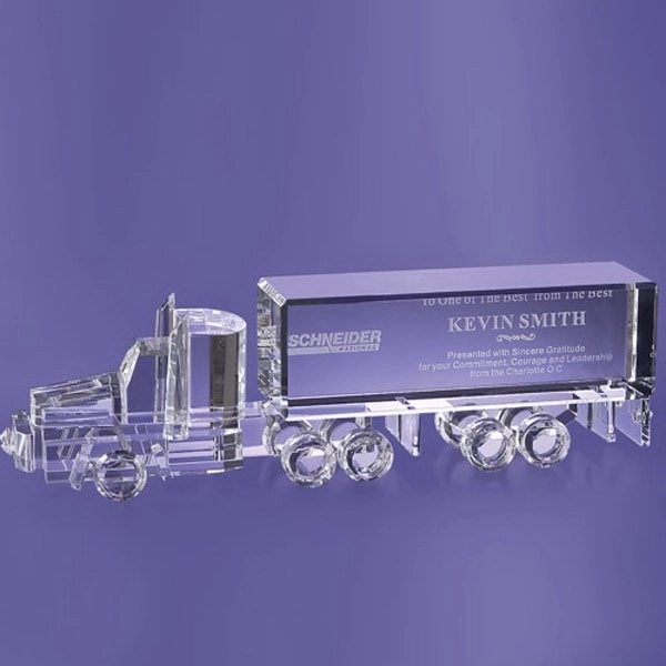 Clear color option for 18 Wheeler Truck Award 5"