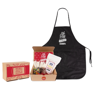 Photo of Diy Sugar Cookie Decorating Kit With Apron