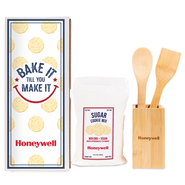 Natural color option for Bamboo Kitchen Gift Set With Sugar Cookie Mix
