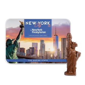 Photo of Gift Tin With Statue Of Liberty Chocolates