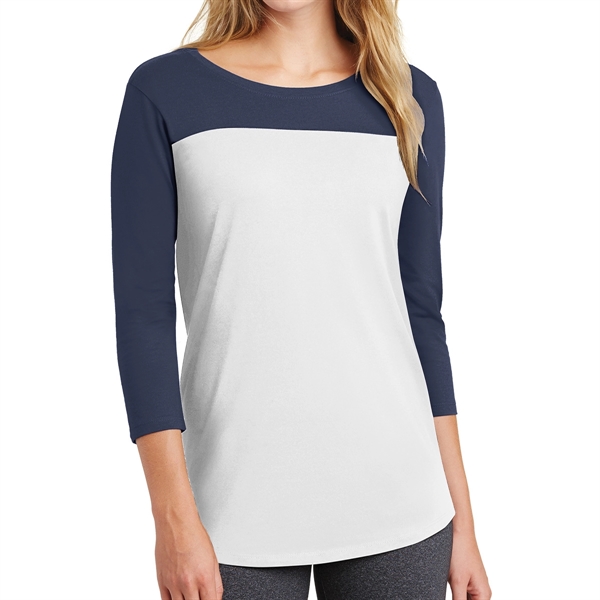 TRUE NAVY/ WHITE color option for Junior Crew 3/4 Sleeve Tee