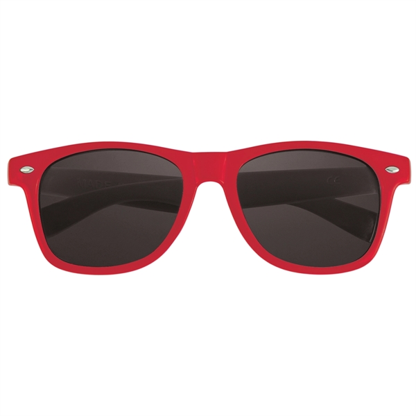 Red color option for Whole Color Glasses