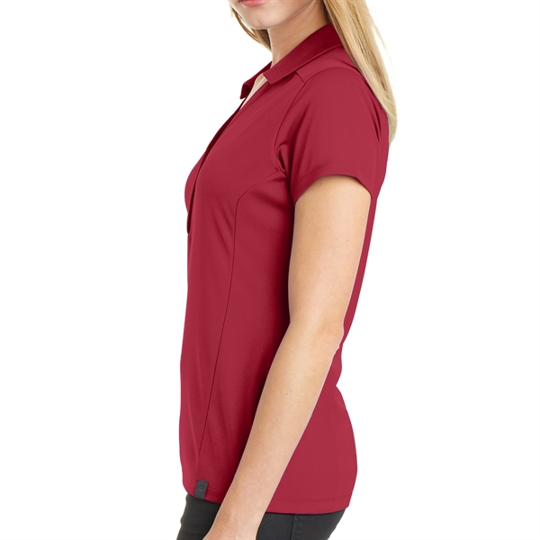 Signal Red color option for Ogio® Women's Everyday Polo