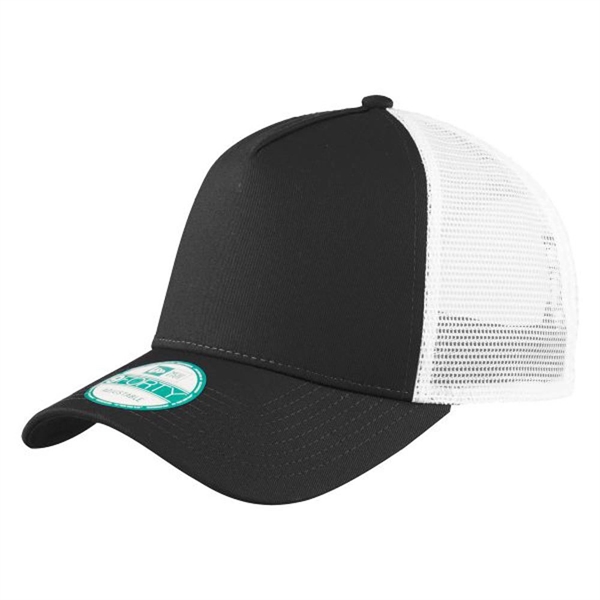 Black/ White color option for Captain's Men Face Cap