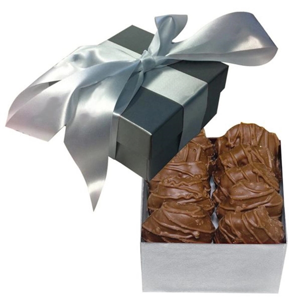 Black color option for Tasty Classics Gift Box