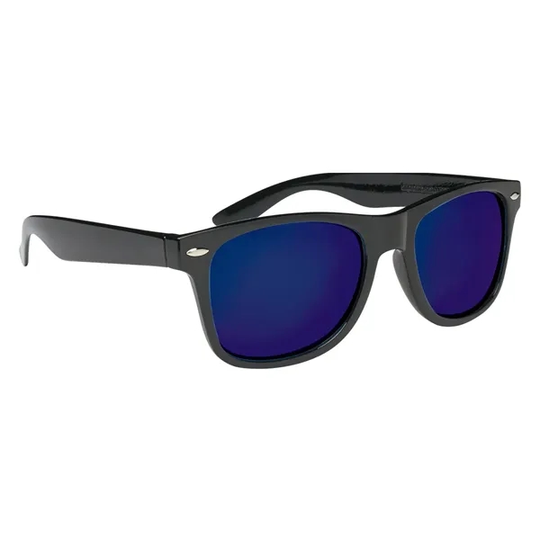 Black With Blue color option for Mirrored Malibu Sunglasses