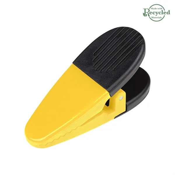 Yellow With Black color option for Alligator Clip