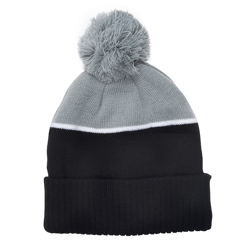 Black color option for Two Tone Tamy Beanie With Pom